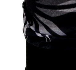 Sinner Fleece Bandana 'Ice Flowers' - Black Grey -SINNER Verkoopwinkel image 130