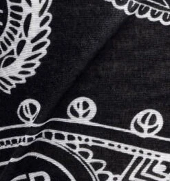 Sinner Fleece Bandana 'Black Paisley' - Black White 7 Sinner Fleece Bandana 'Black Paisley' - Black White -SINNER Verkoopwinkel image 151